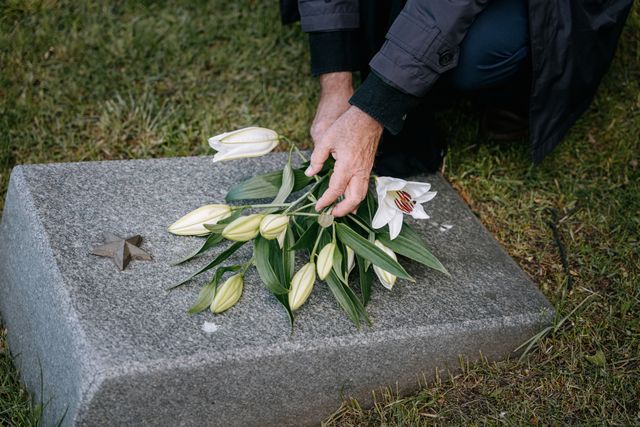Cosa include un servizio funebre low cost e come sceglierlo senza sorprese